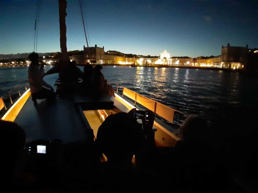 Lisbon: Tagus River Sunset Cruise in a Traditional Vessel - Who this sunset cruise is best for
