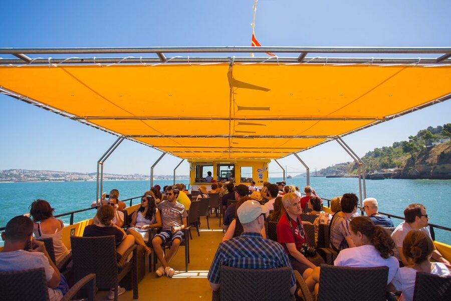 Lisbon: Tagus River Yellow Boat Cruise - Return to Terreiro do Paço: Timing for Photos and How Weather Changes Everything