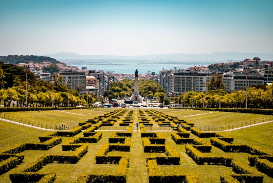 Lisbon: The city where it all started - Lisbon in one half-to-full day, in the right order
