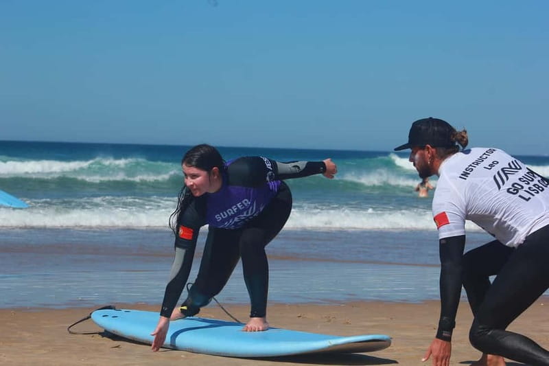 Lisbon: The Surf Instructor - surf lessons with transfer - A 3-hour Lisbon surf lesson with transfer, built for real learning