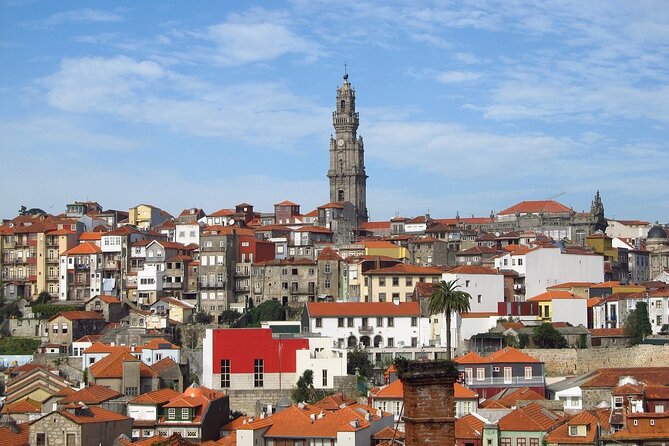 Lisbon to Porto or Porto to Lisbon private transfer - The drive with an English-speaking driver who sets the tone