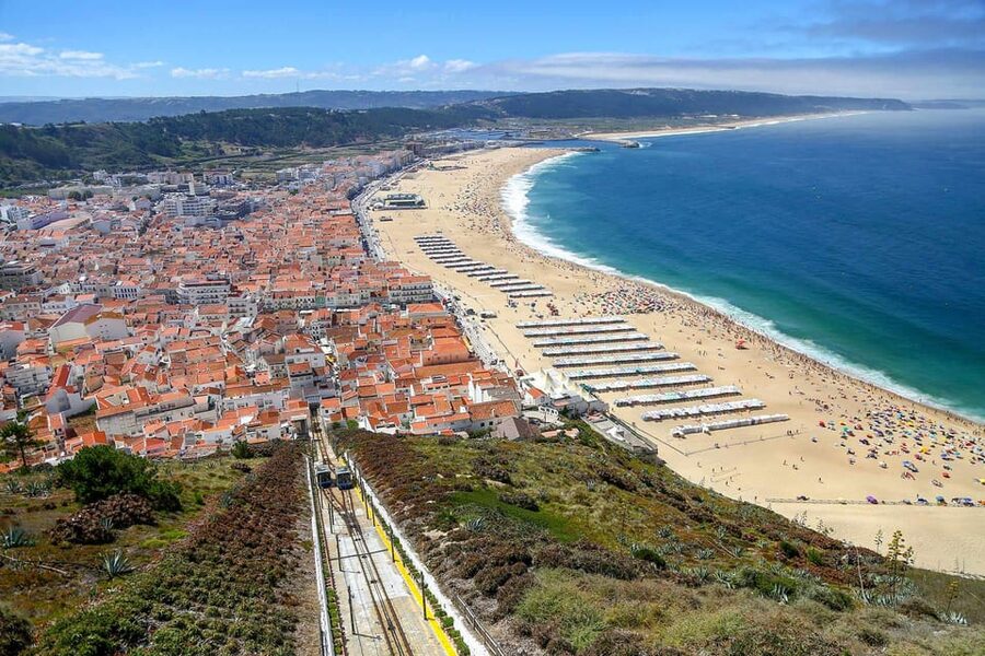 Lisbon to Porto with Óbidos-Nazaré-Fátima-Coimbra-Aveiro - Timing that actually makes sense: 3 to 9 hours and the one-hour city rule