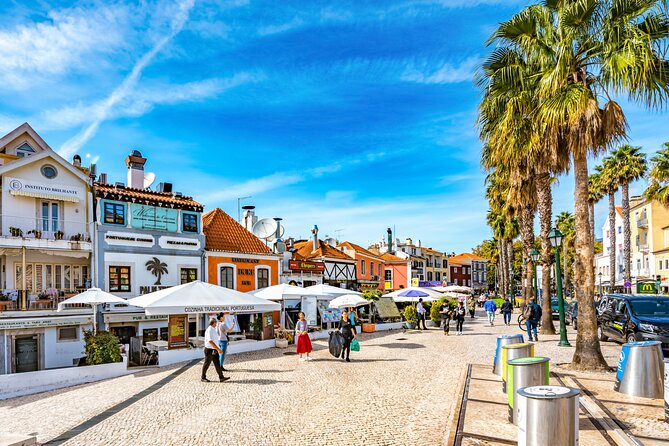 Lisbon to Sintra, Pena Palace, Regaleira & Cascais, small-group - Small-Group Comfort, Early Pickup, and a Route That Makes Sense