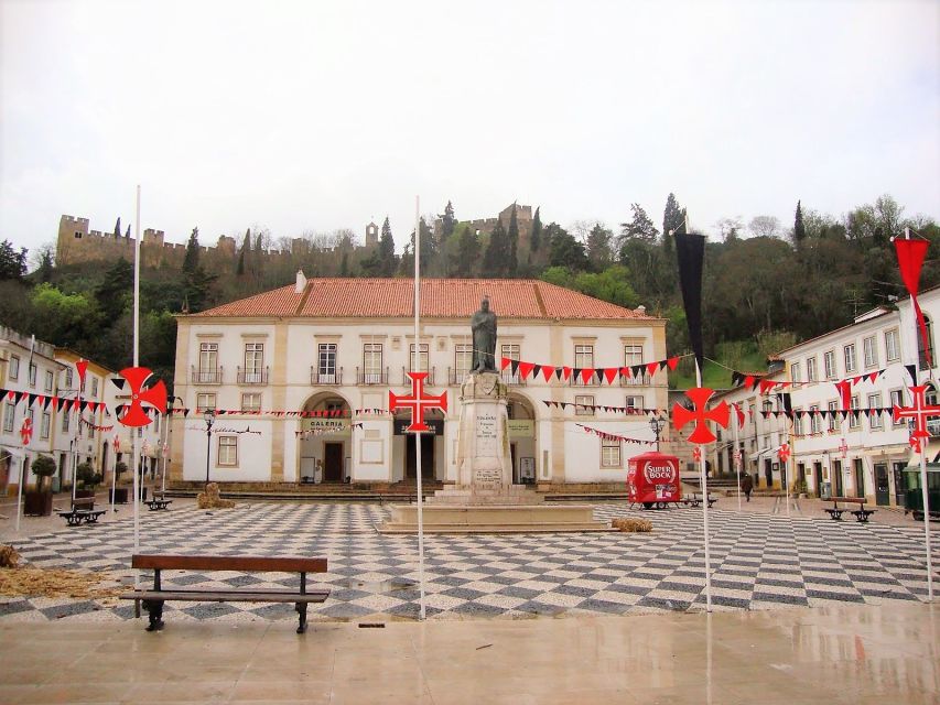 Lisbon: Tomar and Almourol Knights Templar Tour - Santa Maria do Olival and the Church of S. João Batista: reading Templar Portugal up close