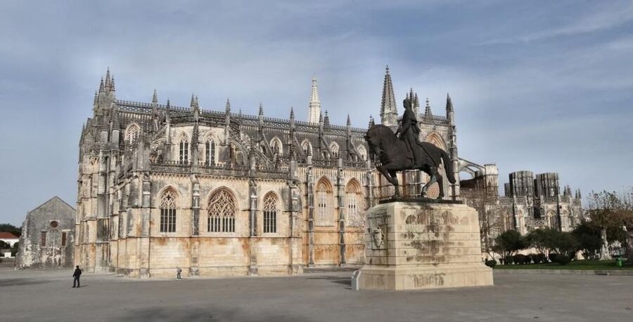 Lisbon: Tomar, Batalha, and Alcobaça Monasteries Tour - Planning Your Day: Timing, What Is Allowed, and Lunch Reality