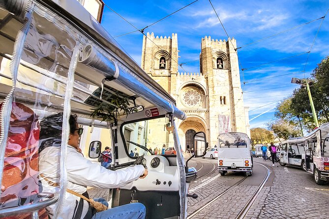 Lisbon tour Oldtown & Viewpoints on a tuktuk - Portas do Sol Viewpoint: The Tagus Photo Stop You’ll Actually Use