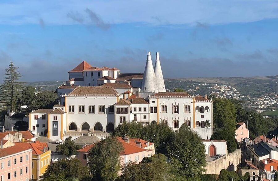 Lisbon: Tour to Sintra, Cabo da Roca and Cascais - Cascais: seaside strolling, shopping time, and what you see on the way