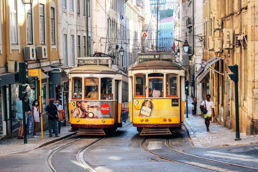 Lisbon: Tram 28 Entry Ticket & Audio Guide with 24-Hour Pass - Who this is best for, and who should skip it