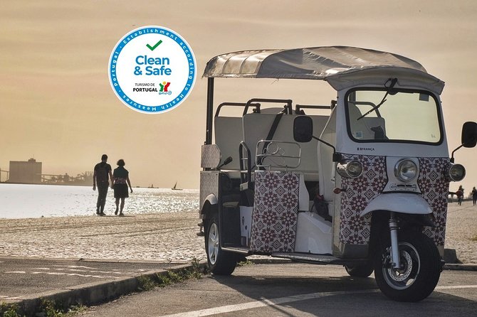 Lisbon Viewpoints Tuk Tuk Tour - Pickup, meeting point, and how the flow works