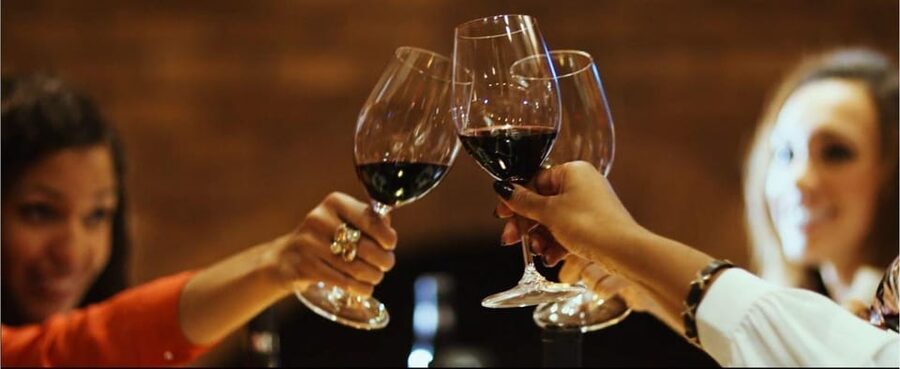 Lisbon Wine Tasting - A Classic Lisbon Wine House, 1 Hour and 3 Wines
