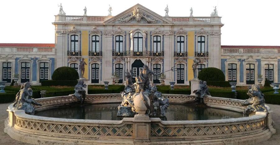 Mafra Convent, Queluz Palace & Ericeira Tour from Lisbon - Queluz National Palace and Gardens: The Little Versailles Factor