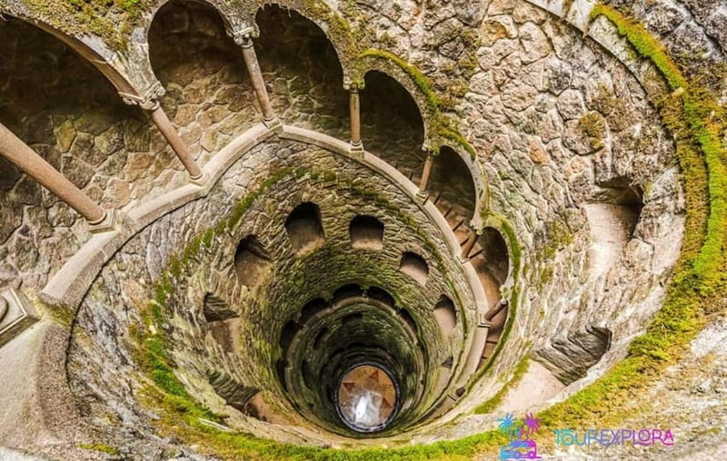 Magical Day Trip: Pena Palace, Sintra, CaboDa Roca & Cascais - Sintra Center: A Quick Taste, Not a Full City Day