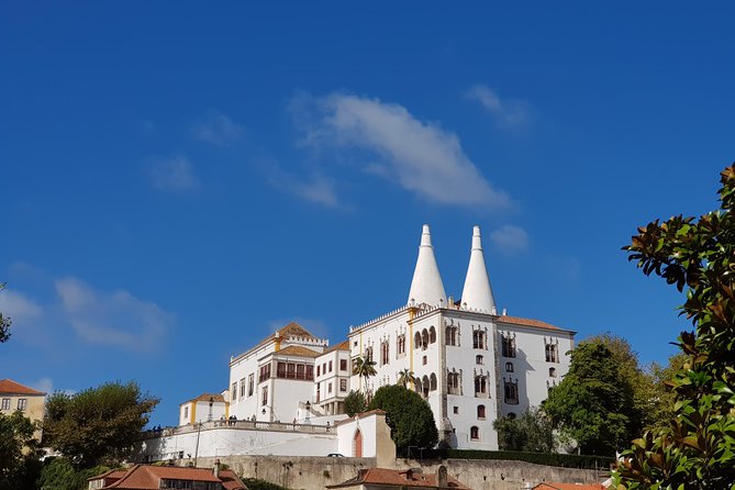 Magical Sintra, most western point in Europe and Cascais - How a private Sintra to Cascais loop actually saves your day