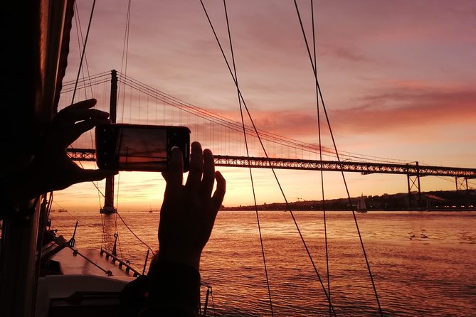 Marriage proposal on a Vintage Sailboat - Captain Joao and the onboard tone that makes proposals feel easy