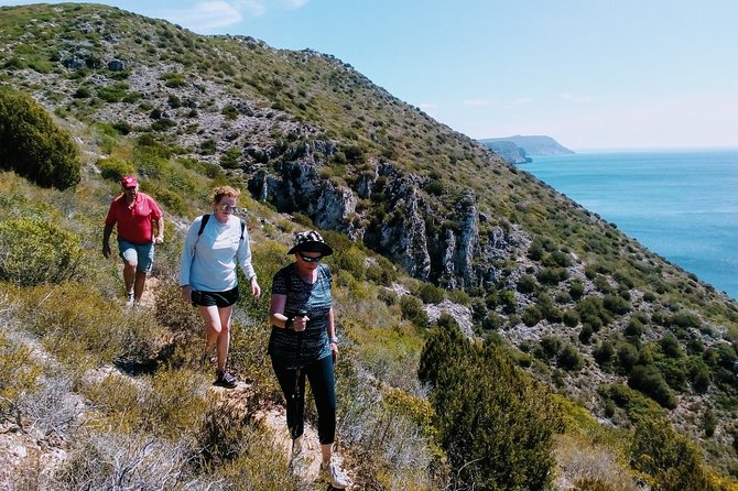 Mindful Coastal Hike in Arrabida – Secret Beach by the Atlantic - What the guide does: more than directions and timing