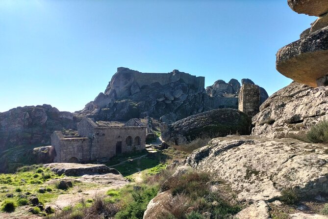 Monsanto (TV's Game of Thrones) Full Day Private Tour from Lisbon - Castelo de Monsanto: 12th-century ruins and the best Dragonstone moments