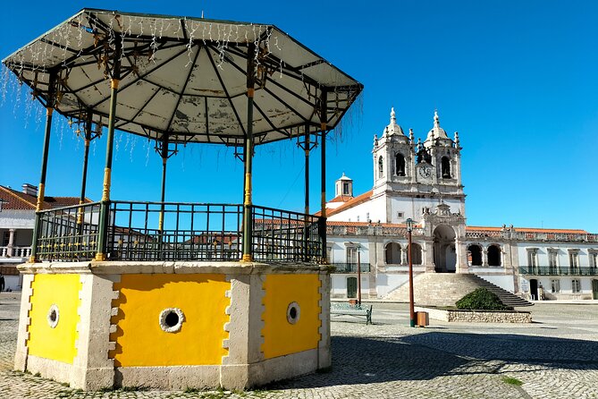 Nazaré (World's Biggest Waves) Half Day Private Tour from Lisbon - Miradouro do Suberco: a viewpoint you will want to revisit
