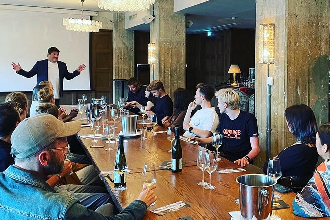 Non-Alcoholic Wine Tasting with an Expert - The Tasting Lineup: Aperitif, Five Glasses, and Snacks