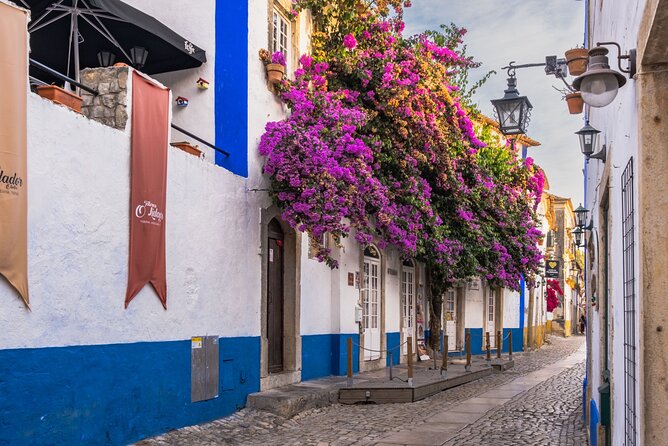 Óbidos Scavenger Hunt and Sights Self-Guided Tour - Where you start in Óbidos, and what your route likely feels like