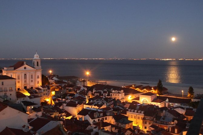 Old Lisbon: Alfama and Sao Jorge neighborhood 3-Hour Walking Tour - Value check: is $24.14 a smart use of your time?