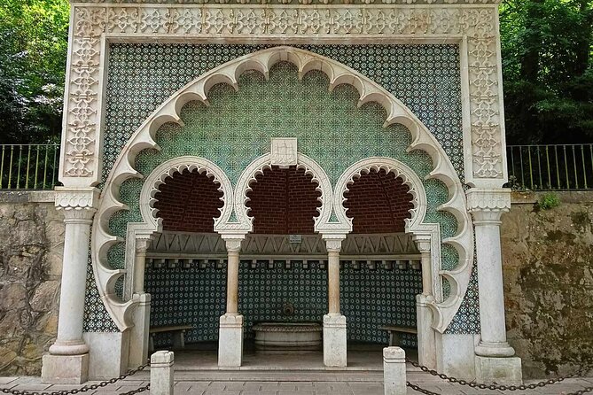 Pena Palace & Sintra Full Day -Private Tour in Classic Car - Seteais viewpoint: a short stop with big returns