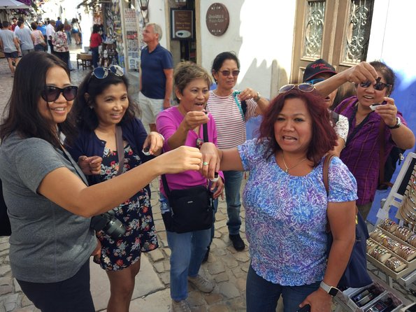 Peniche, Nazaré (big waves), Batalha monestary tour and Óbidos - Price and value: what $194.46 includes, and what you should budget