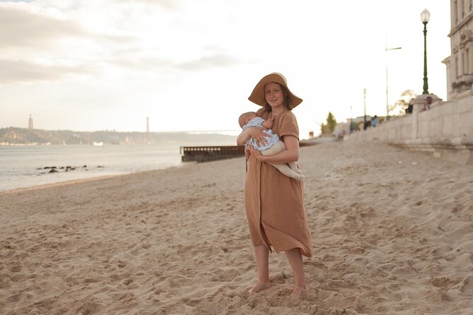 Photographer in Lisbon - A 1-Hour Lisbon Photo Session From Bairro Alto to Cais do Sodré