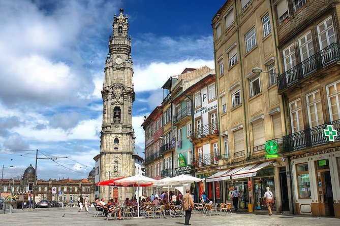 Porto and its charms - Tour from Lisbon - Sao Bento Station: why a 10-minute stop can still feel like a win