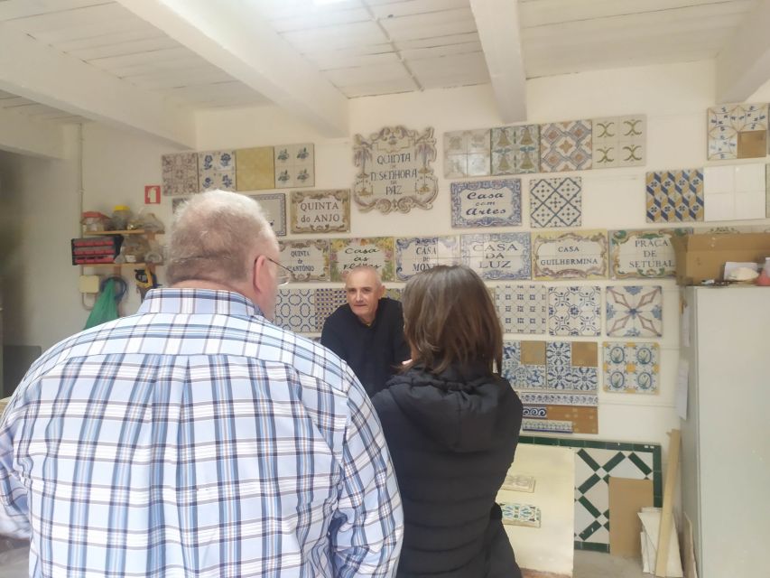 Portuguese Tiles and Wine History - Private Tour - Bacalhoa Palace or Adega: tiles and wine culture in the same stop