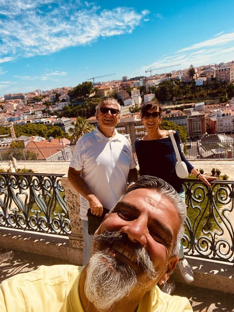 Privat Walking Tour in Alfama, Baixa, Chiado - Quick hits