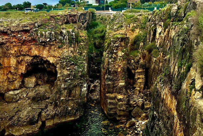 Private 4 hour Sintra Tour - Cascais return ride, 24 km of Atlantic views and a simple marina pass