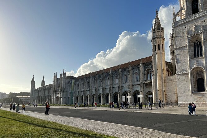Private Belem tour with tram and the new Quake Museum - Key highlights at a glance