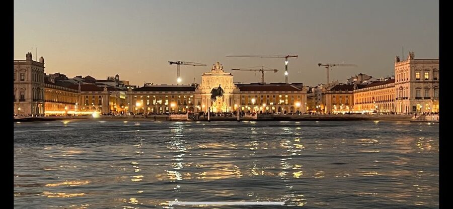 Private Boat Night Tour - Lisbon - Alfama After Dark, When the City’s Character Shows Up Quietly