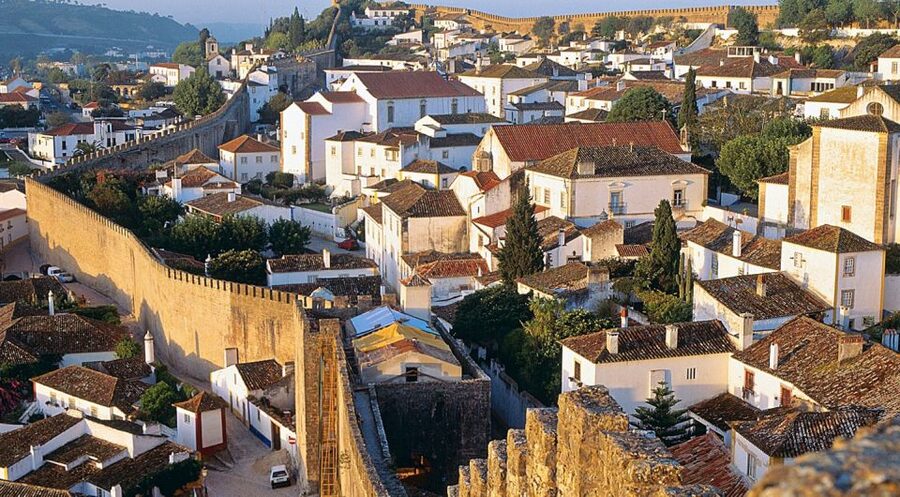 Private Fatima Full Day Tour from Lisbon - Óbidos, medieval streets you can enjoy without overthinking it