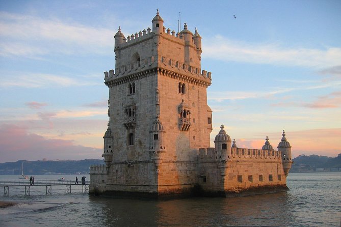 Private Full Day Tour in Lisbon - Pickup, timing, and how to think about the 8 hours