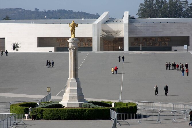 Private Full-Day Tour of Fátima Nazaré Óbidos and Batalha - Why this Lisbon day trip makes sense