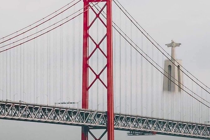 Private Guided 8 hours Tour in Lisbon - Key highlights to expect