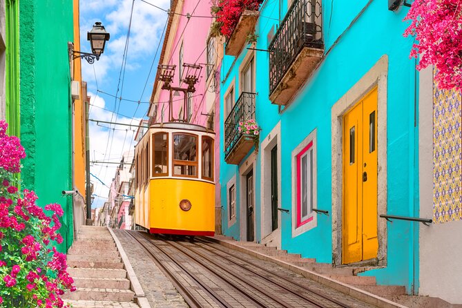 Private Guided 8 hours Tour in Lisbon - Hotel pickup, iPad meet, and an easy start