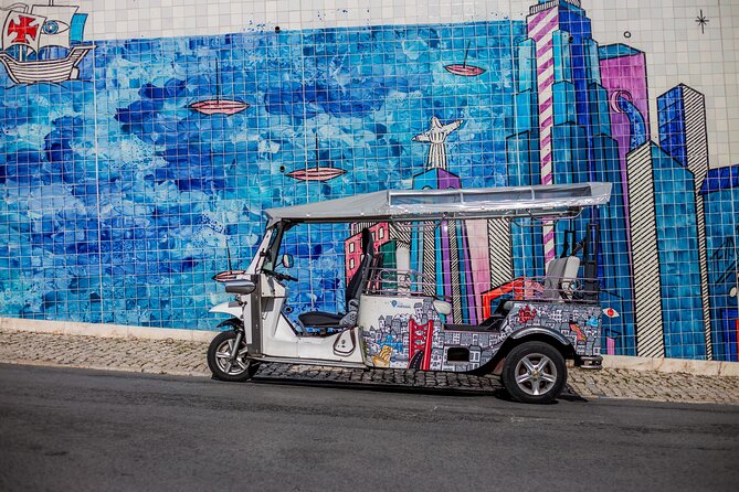 Private Half-Day Eco Tuk Tuk Tour in Lisbon - Belém in a half-day: Torre de Belém photo stop plus Jerónimos church
