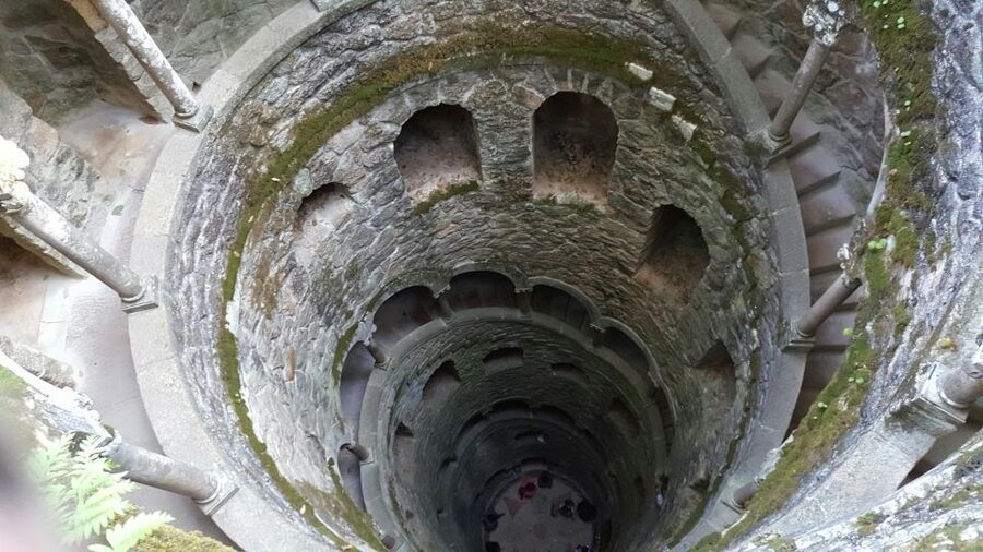 Private Half Day tour Sintra Pena Palace & Initiantion Well - Timing tips so you do not feel rushed
