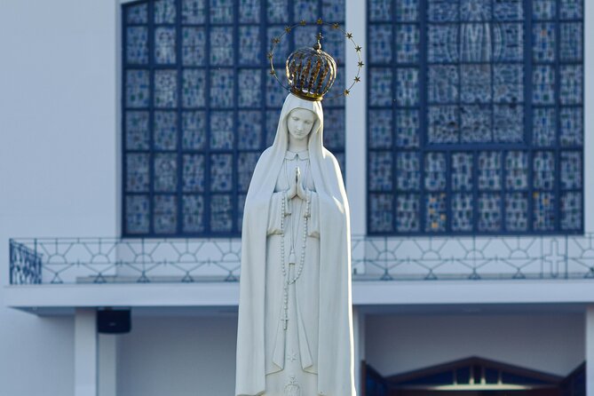 Private Half Day Tour to Fátima - The Chapel of the Apparitions and mass time
