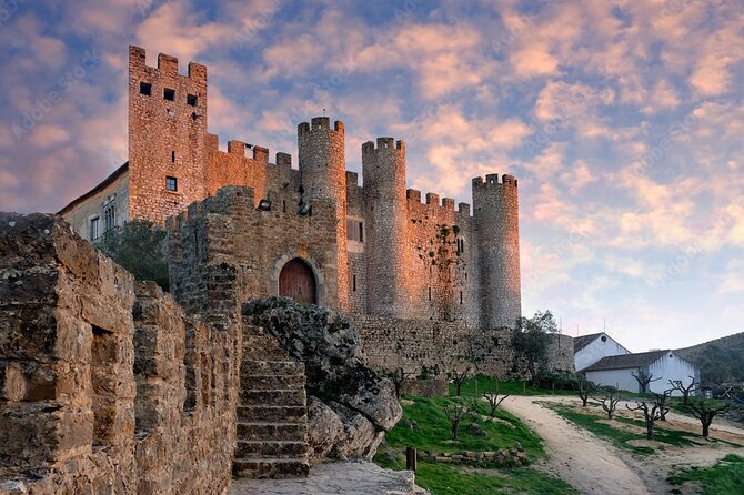 Private, Historical Route: Óbidos, Nazaré, Alcobaça and Batalha. - Who should book this private historical route
