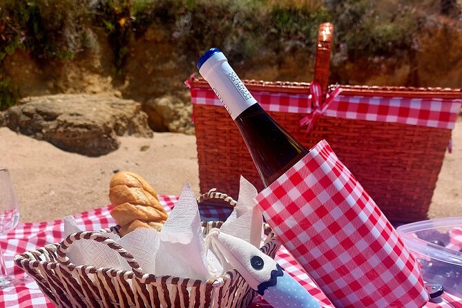 Private Jeep Tour from Lisbon – Arrábida, Sesimbra & Beach Picnic - Highlights you will feel fast (not just see)