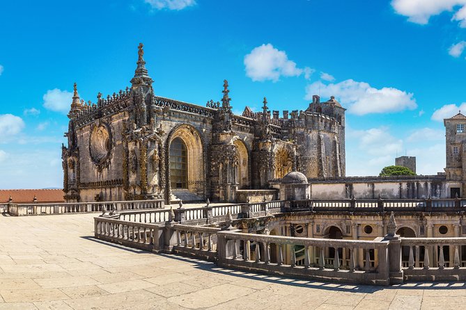 Private Knights Templar Full-Day Tour to Tomar, Almourol Castle and Constância - Constância, poet Luís de Camões, and a calmer Portuguese stop