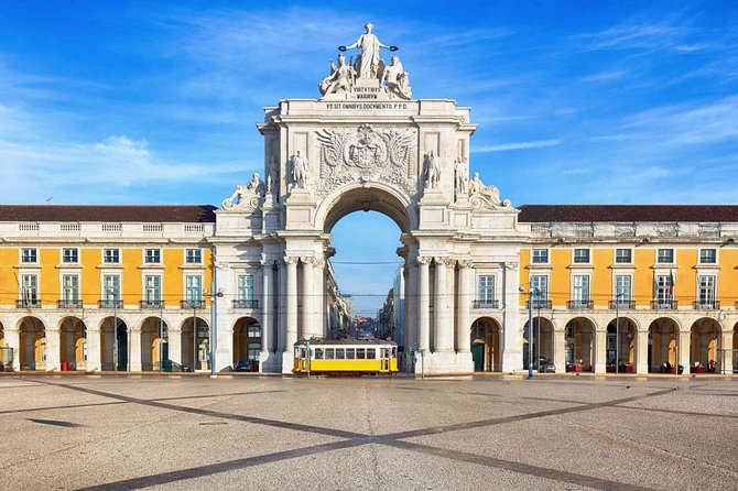 Private Lisbon city tour - Torre de Belém: a must-see, with one ticket you should plan for