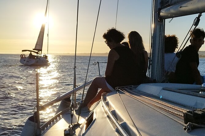 Private Lisbon Sailboat Tour with Welcome Drink - English-Friendliness and How It Fits Lisbon Without Stress