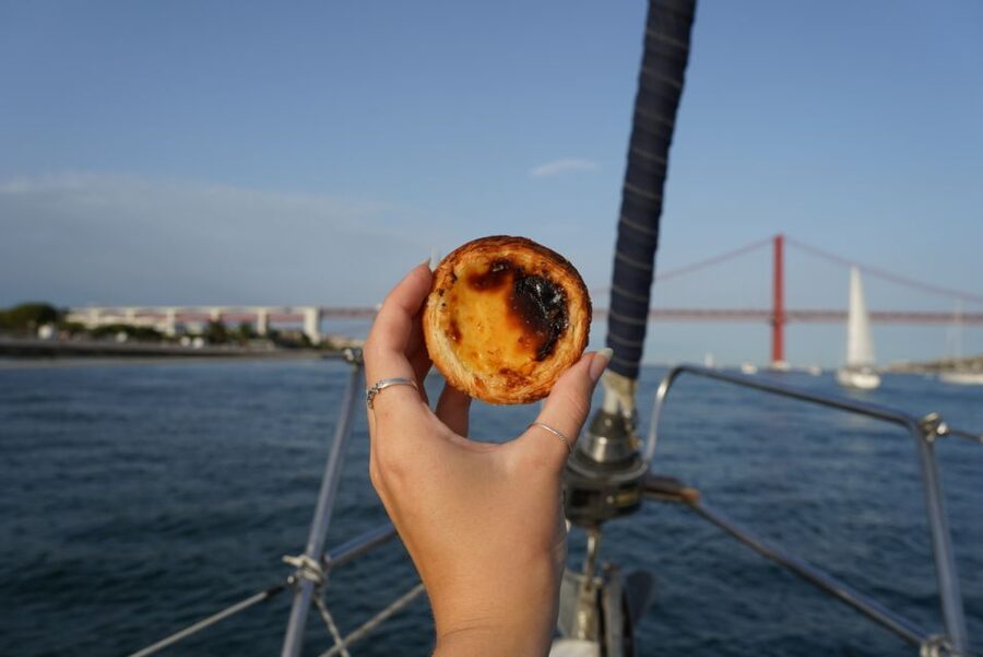 Private Lisbon Sightseeing Sailing Boat Tour with Locals - Price and value: what $312 means for a private boat day
