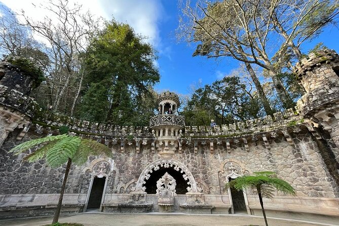 Private: Quinta da Regaleira & Sintra Historic Center Guided Tour - Photo time and pacing in about 2 hours
