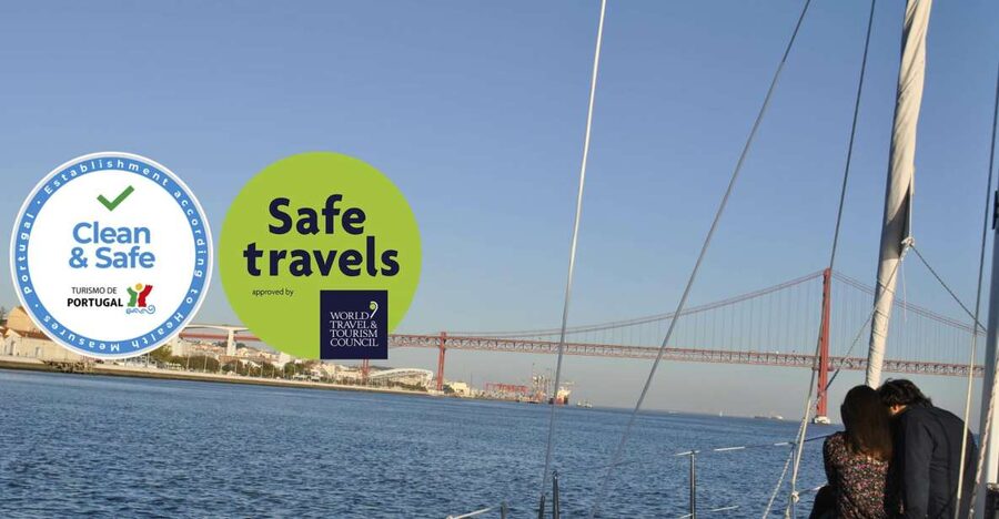 Private Romantic cruise with sparkling wine- 2-Hour- Lisbon - A Tagus River Yacht Sail Makes Lisbon Feel Personal