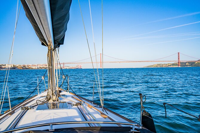 Private sailboat tour in Lisbon - Price and Value for a Private Group Up to 6